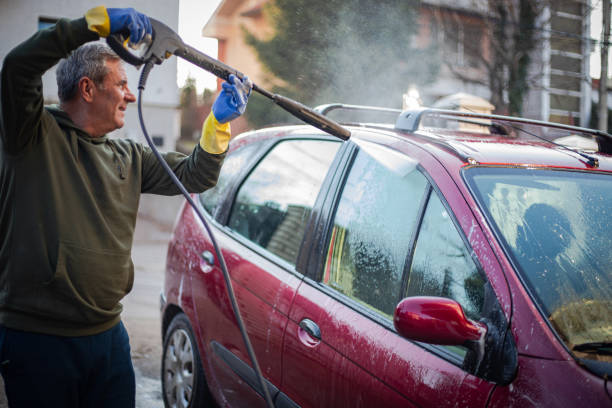 Best Concrete Pressure Washing  in New London, WI